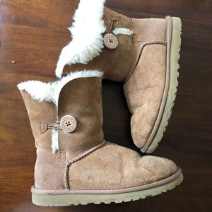 UGG women’s Bailey button boot